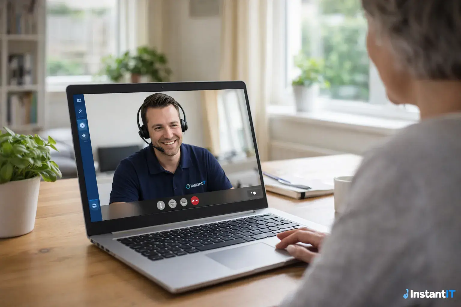 Klant krijgt IT-hulp op afstand via videogesprek